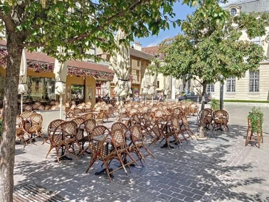 Appartement Au Coeur De Труа Экстерьер фото
