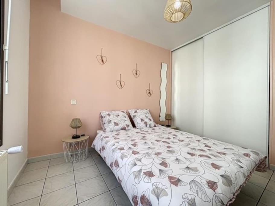 Appartement Au Coeur De Труа Экстерьер фото